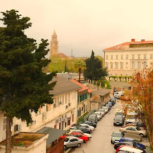 Pensionat Valentino, Split